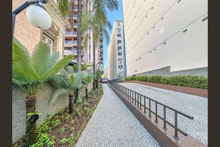 Apartamento à venda com 74m², 2 quartos e 1 vagaÁrea comum