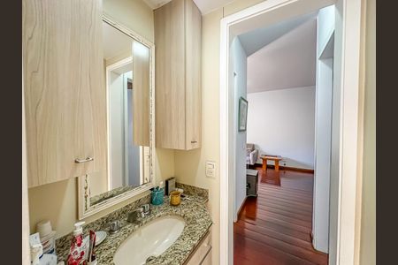 Apartamento à venda com 74m², 2 quartos e 1 vagaBanheiro