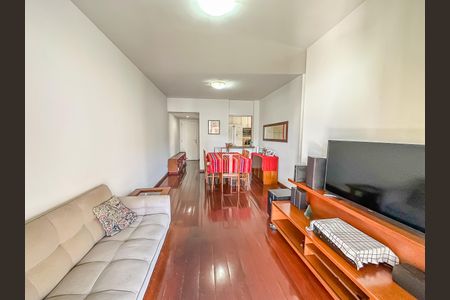 Apartamento à venda com 74m², 2 quartos e 1 vagaSala