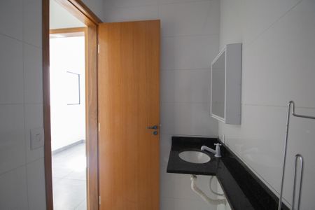 Studio para alugar com 28m², 1 quarto e sem vaga Studio para alugar com 28m², 1 quarto e sem vagaBanheiro