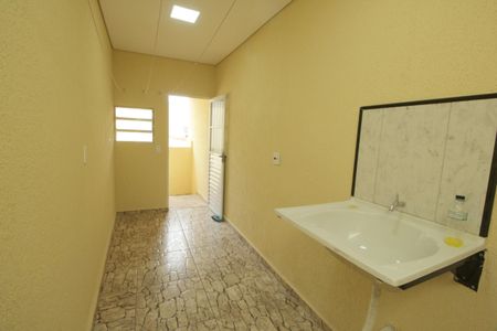 Casa à venda com 150m², 2 quartos e 1 vagaÁrea de Serviço