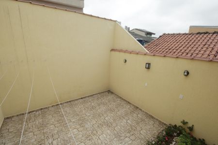 Casa à venda com 150m², 2 quartos e 1 vagaQuintal