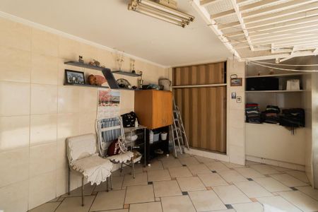 Casa à venda com 252m², 3 quartos e 4 vagas Casa à venda com 252m², 3 quartos e 4 vagasÁrea de Serviço