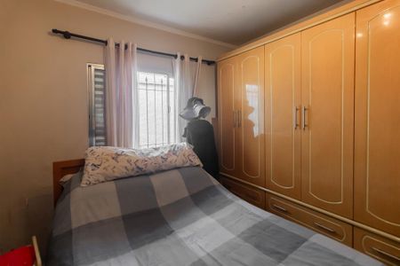 Casa à venda com 252m², 3 quartos e 4 vagas Casa à venda com 252m², 3 quartos e 4 vagasQuarto 2