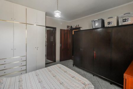 Casa à venda com 252m², 3 quartos e 4 vagas Casa à venda com 252m², 3 quartos e 4 vagasSuite