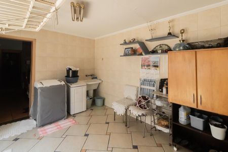 Casa à venda com 252m², 3 quartos e 4 vagas Casa à venda com 252m², 3 quartos e 4 vagasÁrea de Serviço