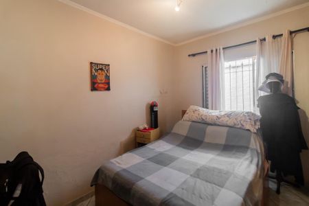 Casa à venda com 252m², 3 quartos e 4 vagas Casa à venda com 252m², 3 quartos e 4 vagasQuarto 2