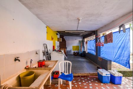 Casa à venda com 247m², 5 quartos e 3 vagas Casa à venda com 247m², 5 quartos e 3 vagasÁrea de Serviço 2 (casa 2 )