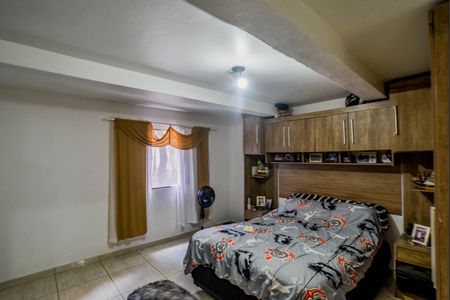 Casa à venda com 247m², 5 quartos e 3 vagas Casa à venda com 247m², 5 quartos e 3 vagasQuarto 3 (casa 2 )