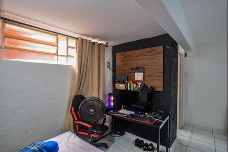 Casa à venda com 247m², 5 quartos e 3 vagas Casa à venda com 247m², 5 quartos e 3 vagasQuarto Suíte (casa 2 )