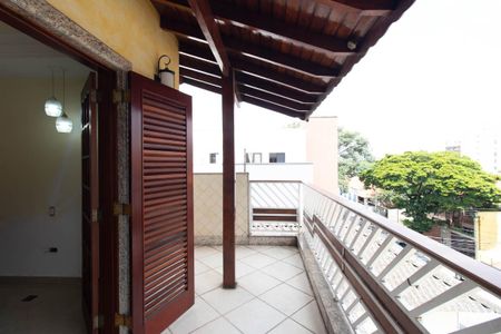 Casa à venda com 355m², 3 quartos e 9 vagasVaranda da suíte 1
