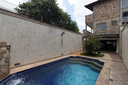 Casa à venda com 355m², 3 quartos e 9 vagasPiscina