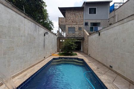 Casa à venda com 355m², 3 quartos e 9 vagasPiscina