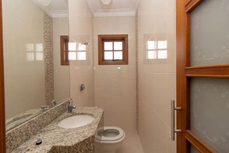 Casa à venda com 355m², 3 quartos e 9 vagasLavabo