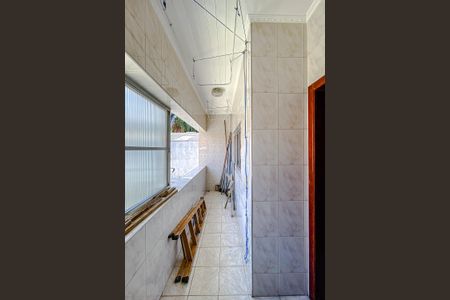 Casa à venda com 411m², 5 quartos e 6 vagasÁrea de Serviço Casa 3)