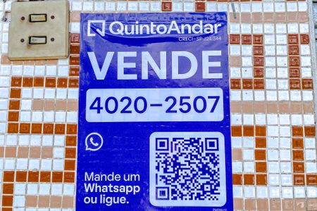 Casa à venda com 411m², 5 quartos e 6 vagasPlaquinha