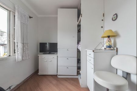 Casa à venda com 200m², 3 quartos e 2 vagas Casa à venda com 200m², 3 quartos e 2 vagasQuarto 1