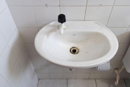 Apartamento para alugar com 51m², 2 quartos e 1 vaga Apartamento para alugar com 51m², 2 quartos e 1 vagaBanheiro