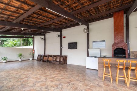 Apartamento para alugar com 51m², 2 quartos e 1 vaga Apartamento para alugar com 51m², 2 quartos e 1 vagaÁrea comum - Salão de festas