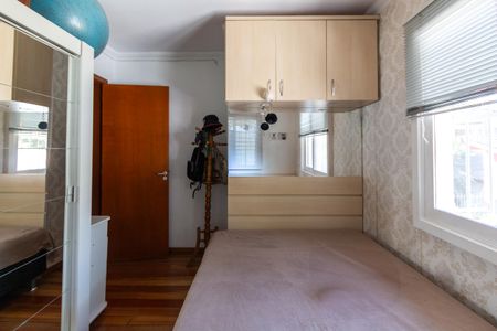 Casa à venda com 275m², 4 quartos e 8 vagas Casa à venda com 275m², 4 quartos e 8 vagasQuarto 1