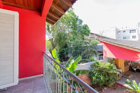 Casa à venda com 275m², 4 quartos e 8 vagas Casa à venda com 275m², 4 quartos e 8 vagasVaranda da Suíte