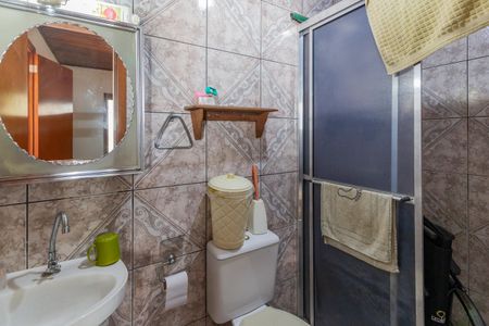 Casa à venda com 275m², 4 quartos e 8 vagas Casa à venda com 275m², 4 quartos e 8 vagasBanheiro de serviço