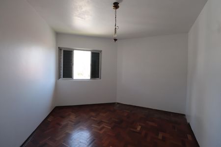 Casa à venda com 220m², 3 quartos e 4 vagasQuarto 3