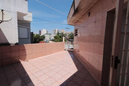 Casa à venda com 220m², 3 quartos e 4 vagasQuintal