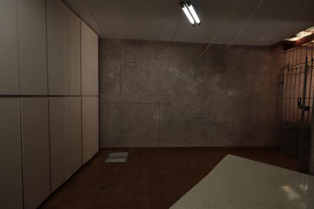 Casa à venda com 220m², 3 quartos e 4 vagasÁrea de Serviço