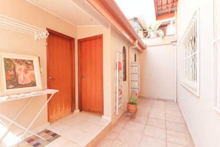 Casa à venda com 214m², 3 quartos e 3 vagasÁrea comum