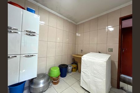 Casa para alugar com 137m², 4 quartos e 2 vagas Casa para alugar com 137m², 4 quartos e 2 vagasÁrea de Serviço