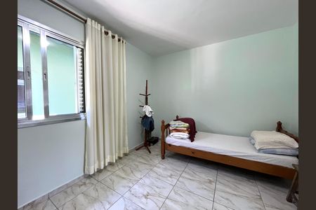 Casa para alugar com 137m², 4 quartos e 2 vagas Casa para alugar com 137m², 4 quartos e 2 vagasQuarto 2