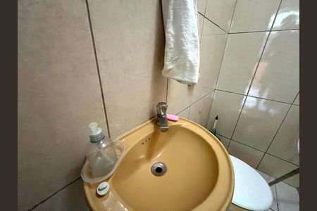 Casa para alugar com 137m², 4 quartos e 2 vagas Casa para alugar com 137m², 4 quartos e 2 vagasBanheiro de serviço
