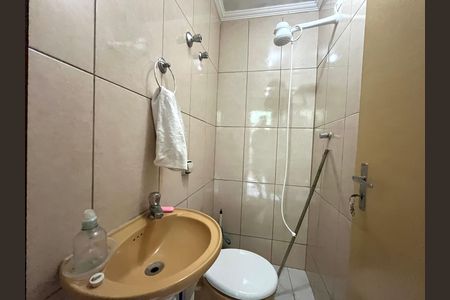 Casa para alugar com 137m², 4 quartos e 2 vagas Casa para alugar com 137m², 4 quartos e 2 vagasBanheiro de serviço