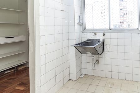 Apartamento para alugar com 120m², 3 quartos e 1 vaga Apartamento para alugar com 120m², 3 quartos e 1 vagaLavanderia