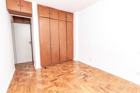 Apartamento para alugar com 120m², 3 quartos e 1 vaga Apartamento para alugar com 120m², 3 quartos e 1 vagaSuíte