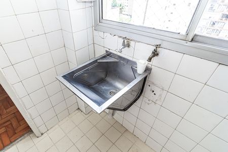 Apartamento para alugar com 120m², 3 quartos e 1 vaga Apartamento para alugar com 120m², 3 quartos e 1 vagaLavanderia