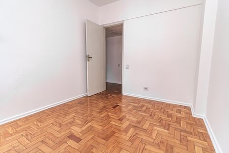 Apartamento para alugar com 120m², 3 quartos e 1 vaga Apartamento para alugar com 120m², 3 quartos e 1 vagaQuarto