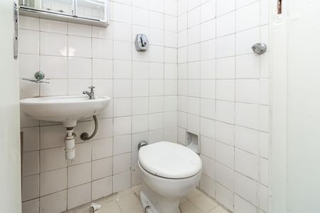 Apartamento para alugar com 120m², 3 quartos e 1 vaga Apartamento para alugar com 120m², 3 quartos e 1 vagaBanheiro de serviço