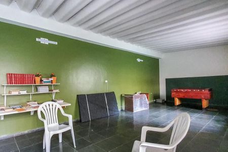 Apartamento para alugar com 120m², 3 quartos e 1 vaga Apartamento para alugar com 120m², 3 quartos e 1 vagaÁrea comum - Sala de Jogos