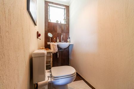 Apartamento à venda com 93m², 3 quartos e 2 vagasLavabo