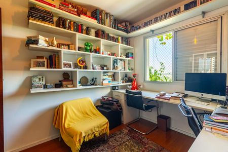 Apartamento à venda com 93m², 3 quartos e 2 vagasQuarto 1