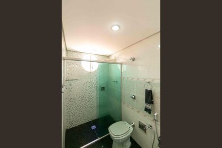 Casa à venda com 280m², 3 quartos e 2 vagas Casa à venda com 280m², 3 quartos e 2 vagasBanheiro Social