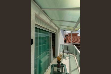 Casa à venda com 280m², 3 quartos e 2 vagas Casa à venda com 280m², 3 quartos e 2 vagasvaranda Suite