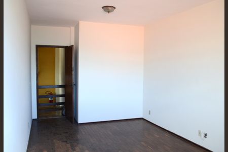Apartamento à venda com 111m², 3 quartos e 1 vagaSala