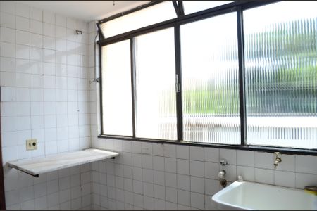 Apartamento à venda com 111m², 3 quartos e 1 vagaÁrea de Serviço