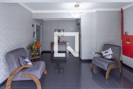 Apartamento à venda com 93m², 2 quartos e 2 vagas Apartamento à venda com 93m², 2 quartos e 2 vagasHall social