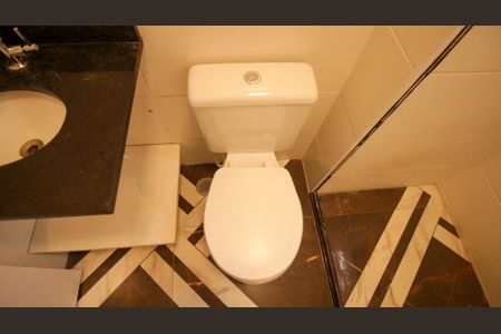 Apartamento para alugar com 93m², 2 quartos e 2 vagas Apartamento para alugar com 93m², 2 quartos e 2 vagasBanheiro