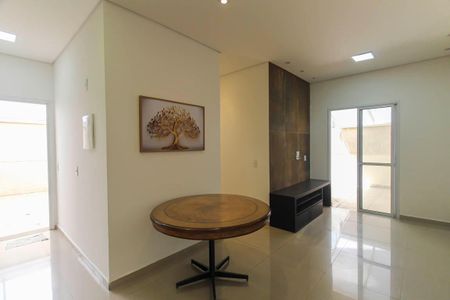 Sala de apartamento à venda com 2 quartos, 93m² em Vila Tolstoi, São Paulo