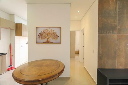 Sala de apartamento à venda com 2 quartos, 93m² em Vila Tolstoi, São Paulo